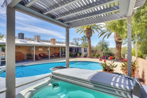 Apartment (0 Bedroom) | Interior