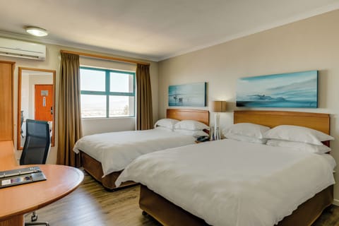 Room, 2 Double Beds, Garden View | Garden view