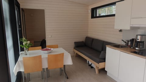 Cabin, Courtyard View | 1 bedroom, soundproofing