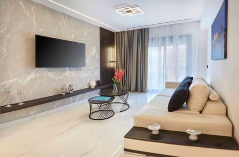 House, Smoking | 1 bedroom, desk
