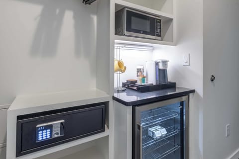 Studio (6 Bedrooms) | Interior