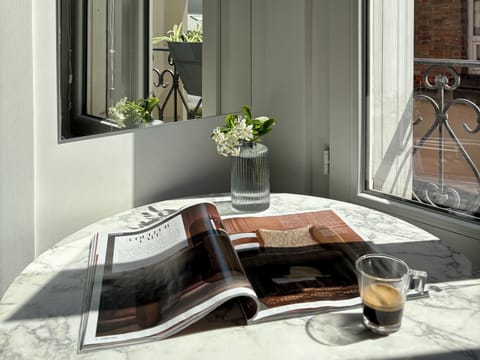 Comfort Apartment, City View | Private kitchen