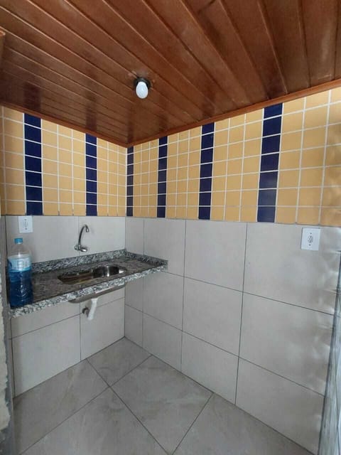 Suite casal 401 com ar, tv e cozinha | Private kitchen