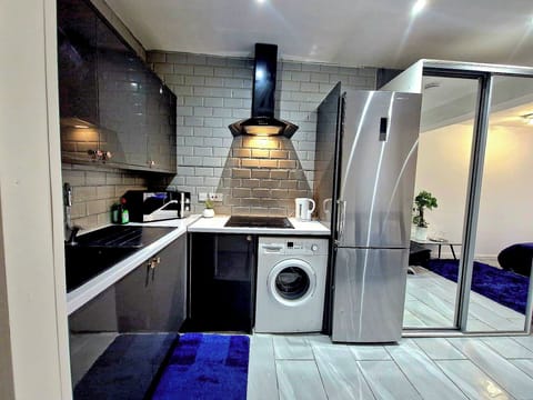 Apartment | Private kitchen | Fridge, microwave, oven, stovetop