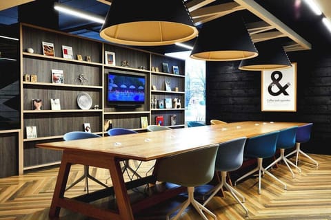 Classic Studio, 1 Double Bed | Dining room