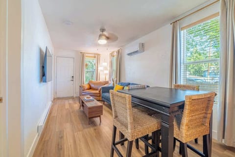 House, 2 Queen Beds, Patio, City View (Litch) | Interior