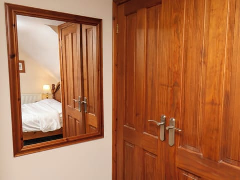 3 bedrooms, individually decorated, individually furnished, free WiFi
