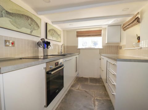 Fridge, dishwasher, electric kettle, toaster