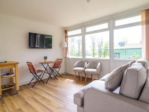 Cottage | Living area