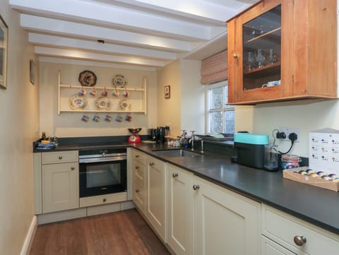 Fridge, dishwasher, electric kettle, toaster