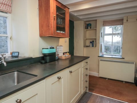 Fridge, dishwasher, electric kettle, toaster