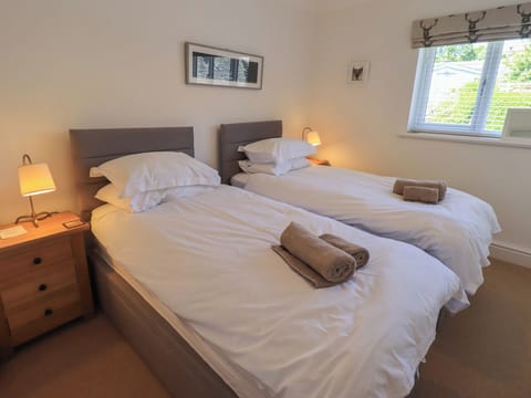 Cottage | 3 bedrooms, individually decorated, individually furnished, free WiFi