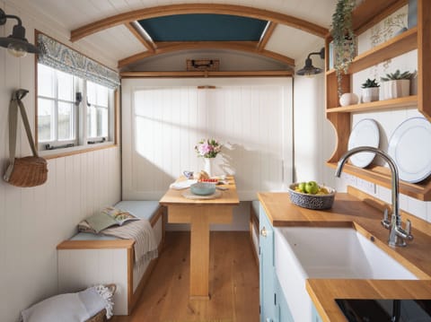 Fridge, electric kettle, toaster, cookware/dishes/utensils