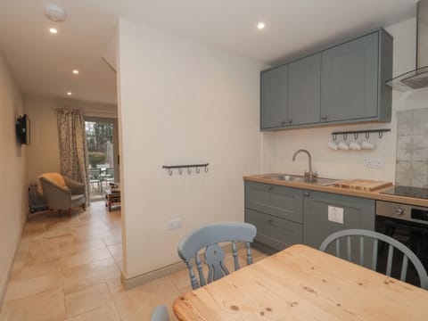 Fridge, electric kettle, toaster, cookware/dishes/utensils