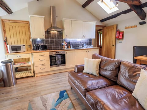 Cottage | Living area