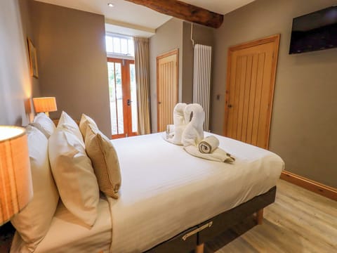 Cottage | 1 bedroom, individually decorated, individually furnished, free WiFi