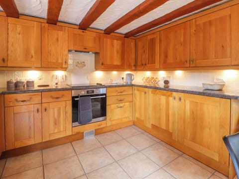 Fridge, dishwasher, electric kettle, toaster