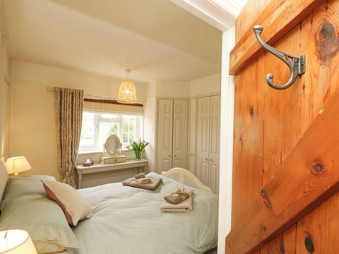 3 bedrooms, WiFi (free), individually decorated, individually furnished