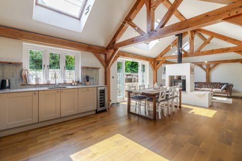 Cottage | Interior