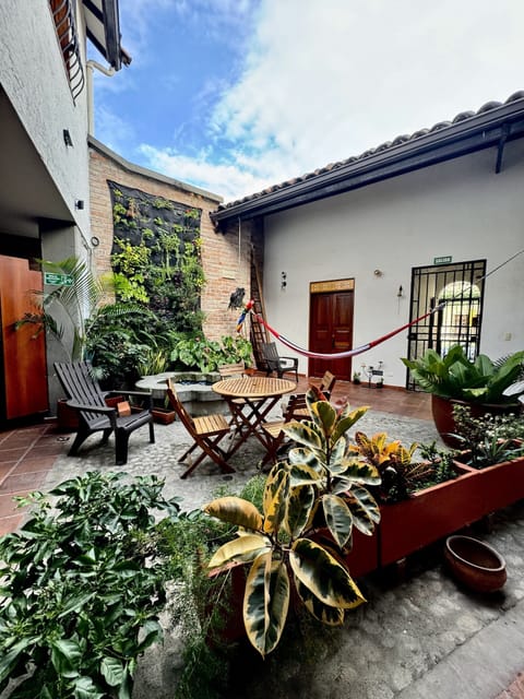 Standard Single Room | Living area