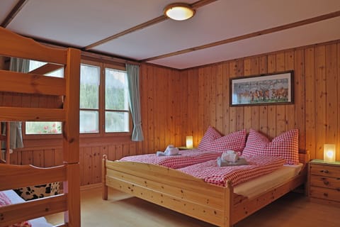 Family Quadruple Room, Mountain View | Free WiFi