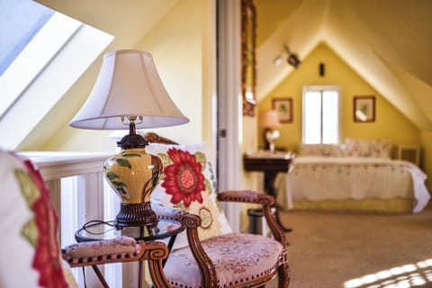 The Yellow Room | Blackout drapes, iron/ironing board, free WiFi, bed sheets