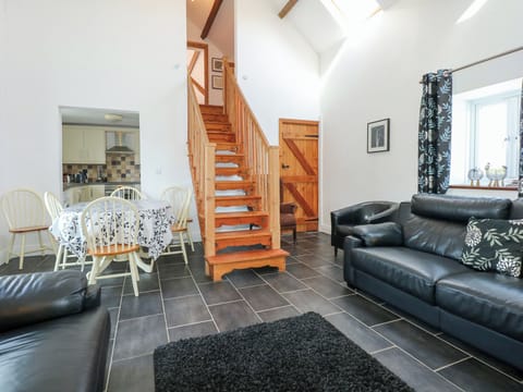 Cottage | Living area