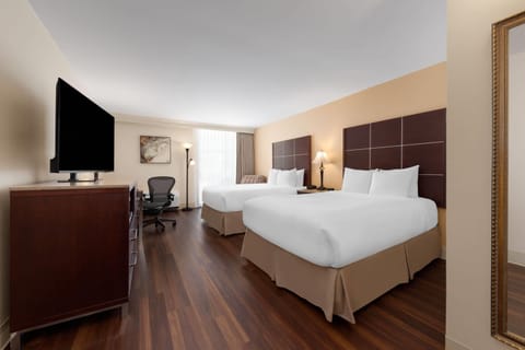 Premium bedding, pillowtop beds, in-room safe, desk