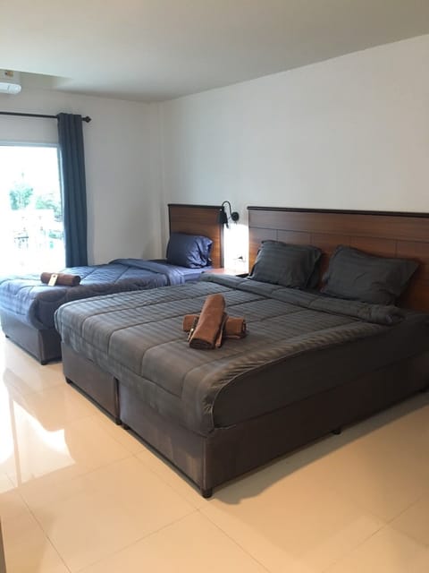 Standard Triple Room | In-room safe, free WiFi