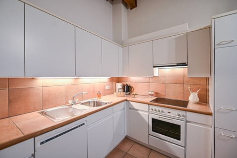 Apartment, 1 Bedroom, Smoking, Balcony | Interior