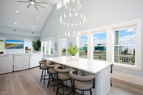 House, 3 Bedrooms | Interior