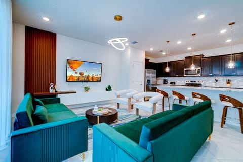 House | 5 bedrooms, Internet