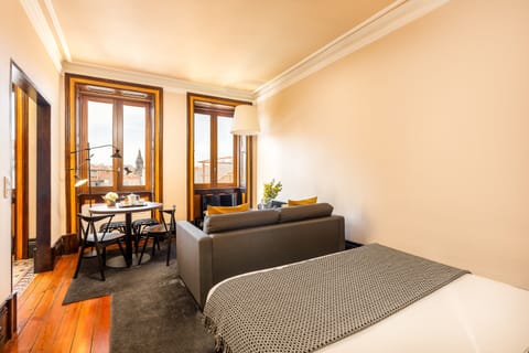 Apartment | 1 bedroom, iron/ironing board