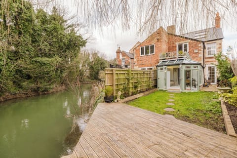 House, City View | Terrace/patio