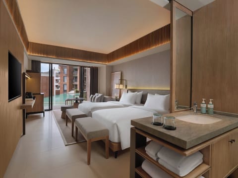 In-room safe, desk, blackout drapes, soundproofing