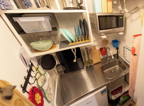 Comfort Studio, City View | Private kitchenette | Espresso maker, coffee/tea maker, electric kettle