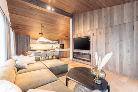 Apartment | Living room