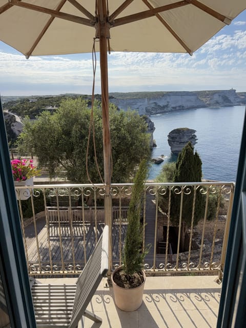 Luxury Suite, Sea View | Balcony view