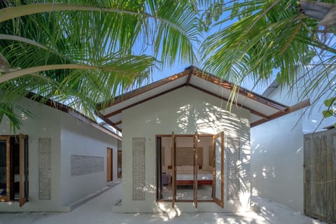 Superior Double Room, Beach View | Laptop workspace, iron/ironing board, free WiFi