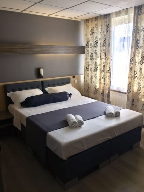 Standard Double or Twin Room | Premium bedding, in-room safe, individually furnished, desk