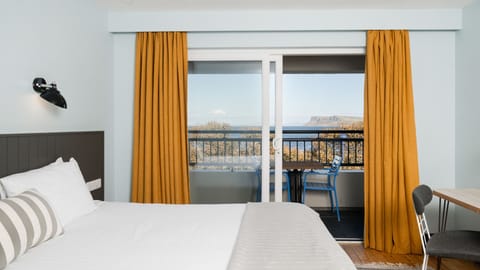 Deluxe Double or Twin Room, Balcony, Sea View | Desk, laptop workspace, iron/ironing board, free WiFi