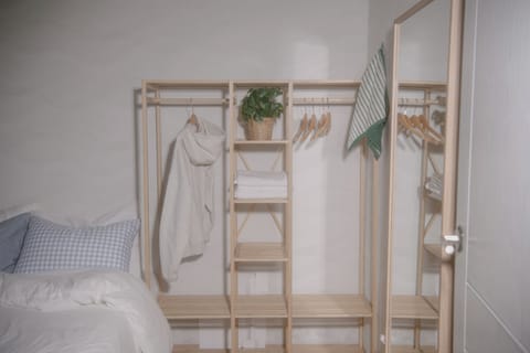 Suite (non-Korean nationals only) | Free minibar, free WiFi
