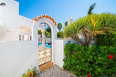 House | 5 bedrooms