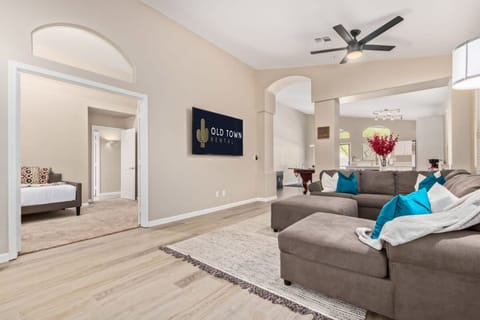 House | 4 bedrooms, high-speed internet
