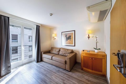 Apartment | Living area