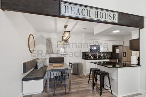 Condo, 2 Bedrooms | Private kitchen | Fridge, oven, coffee/tea maker
