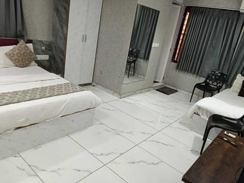 Executive Room, City View