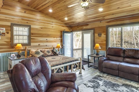 Apartment (0 Bedroom) | Interior