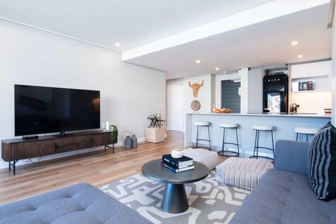 Apartment | 2 bedrooms, Internet