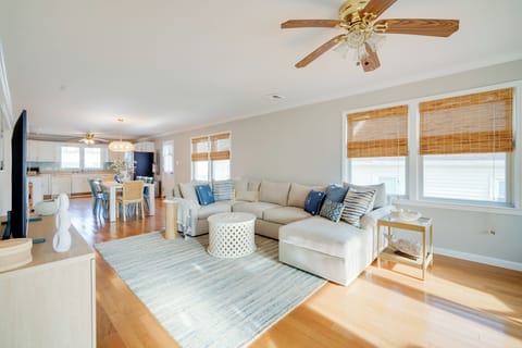 House (3 Bedrooms) | Front of property